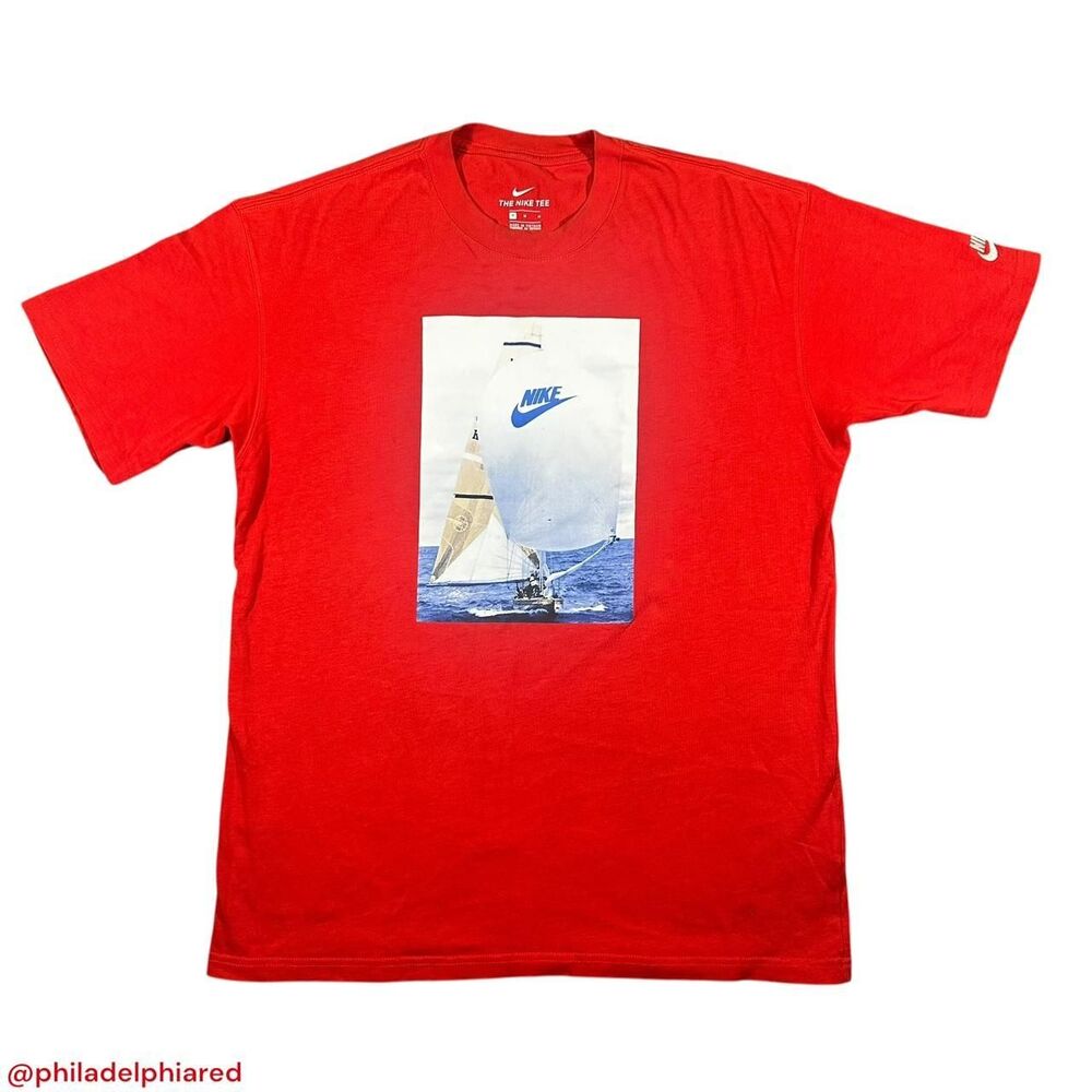 Nike Sportswear sailboat t-shirt mens Medium